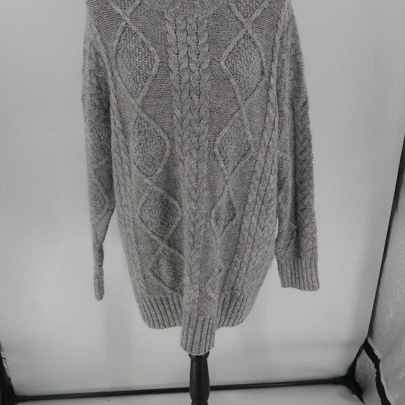 Hot Gingerr Women's Gray Cable Knit Sweater Size XL - Picture 7 of 9